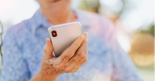 Best Smartphone for Senior Citizen